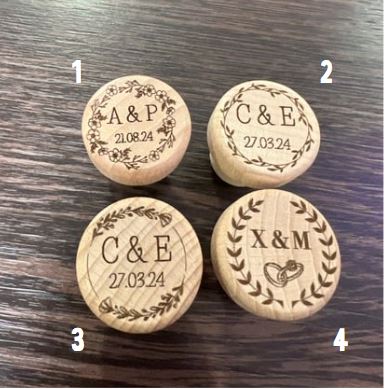 Bouchon personnalisé initiales + dates