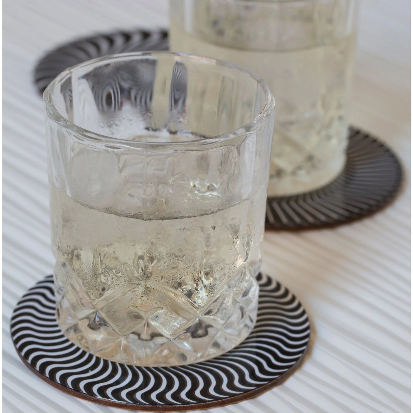 Sous verre