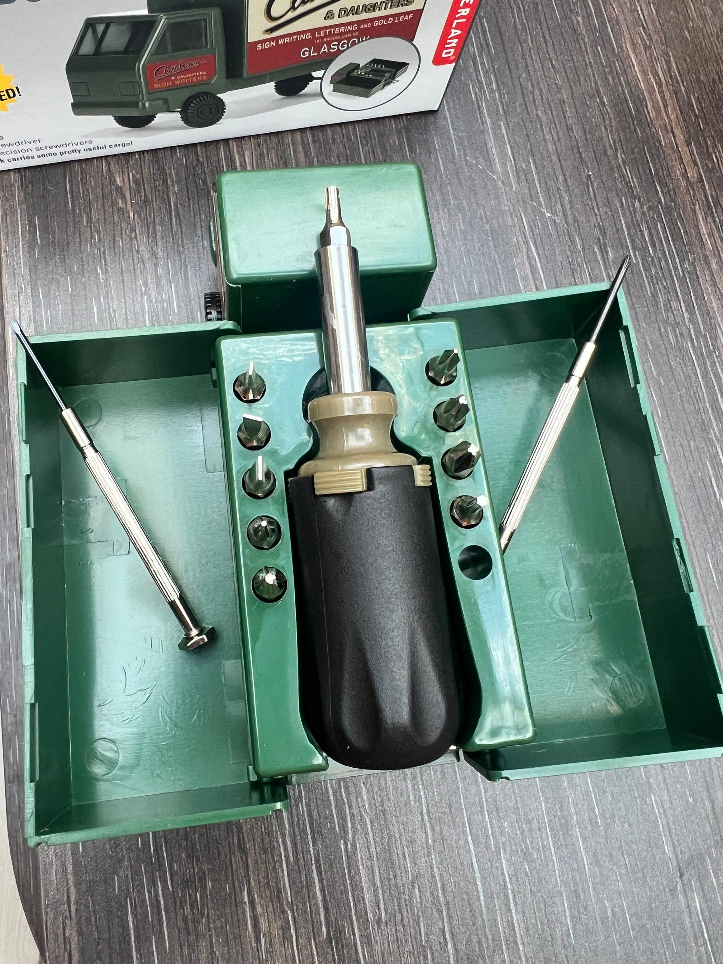 Camion outils papy