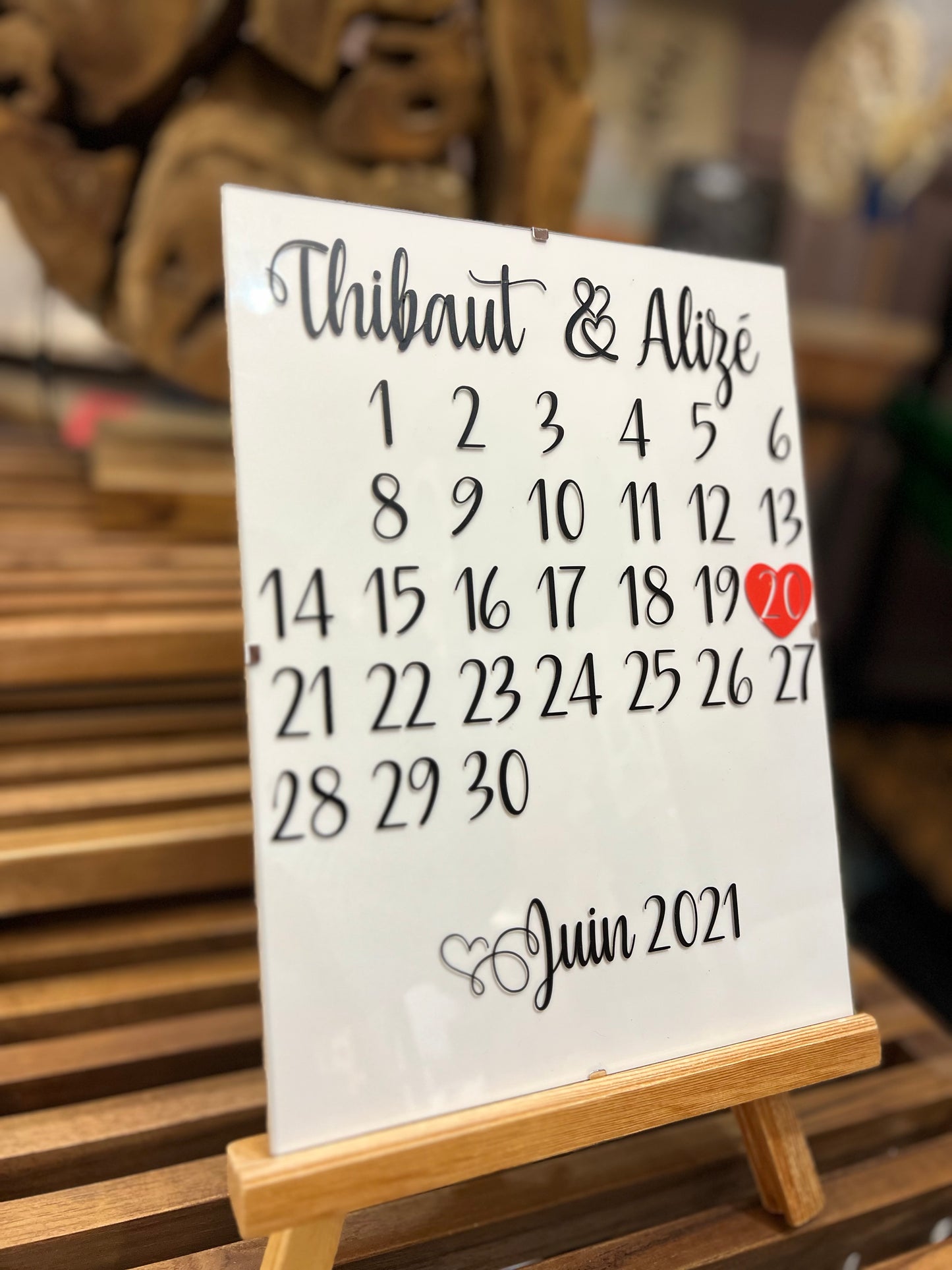 Plaque verre personnalisée calendrier