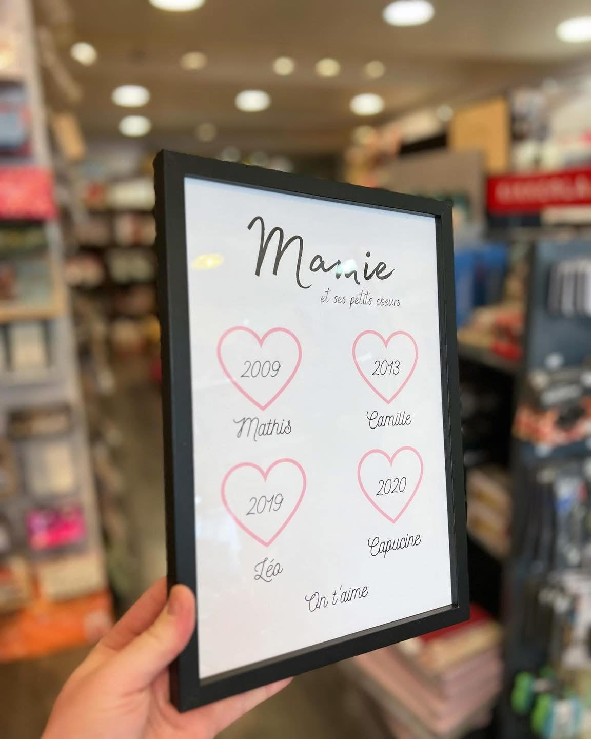 Cadre Mamie et ses petits coeurs