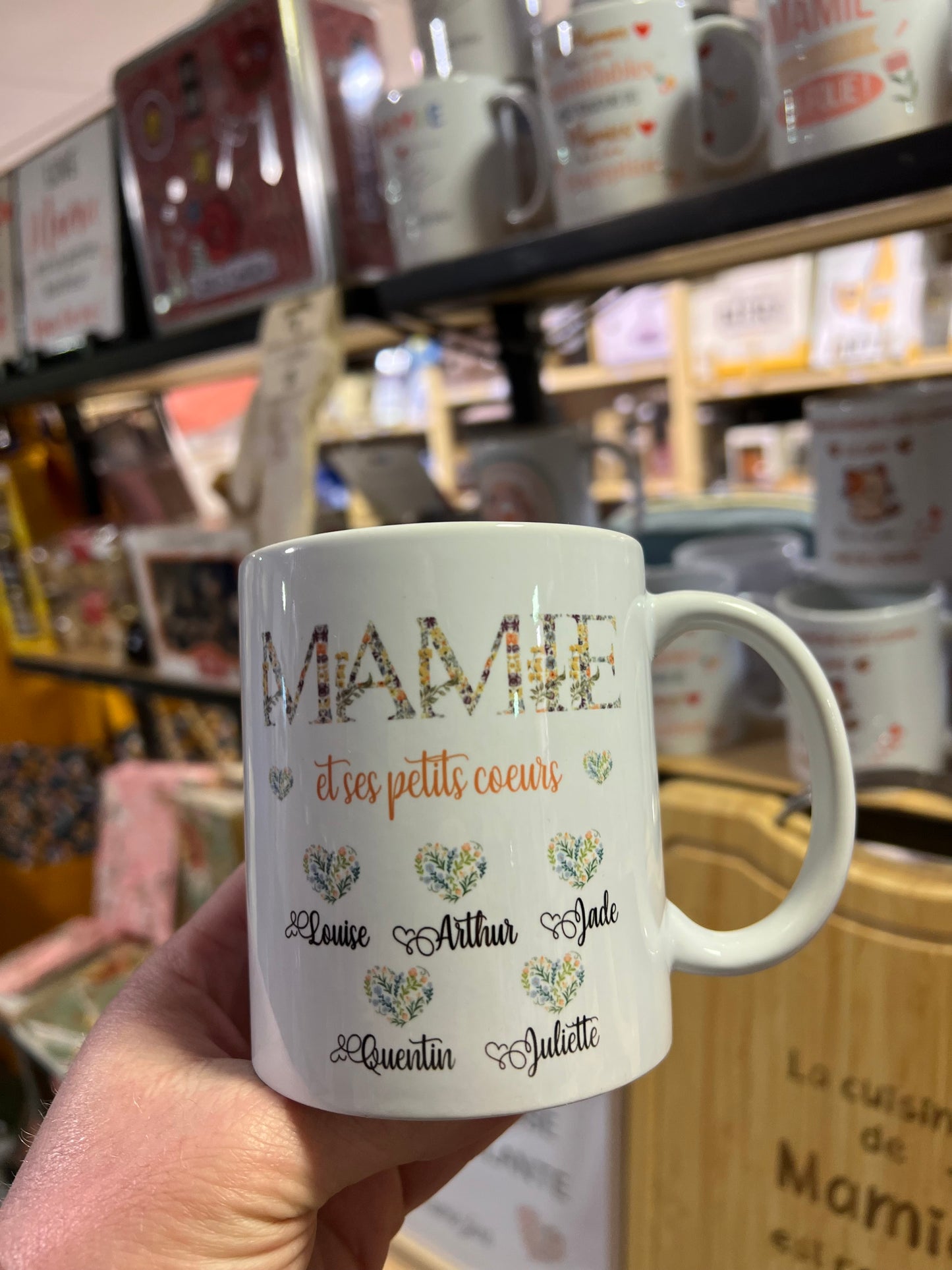 Mug personnalisé mamie et ses petits coeurs
