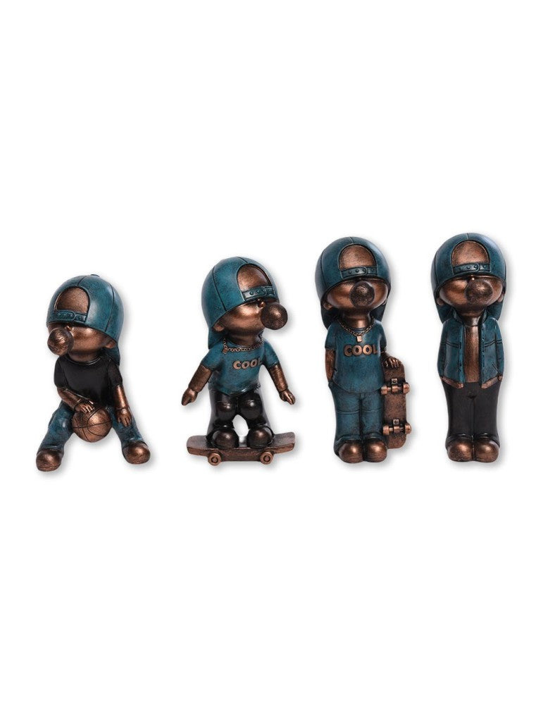Lot de 4 sculptures bonhommes en résine – 18 cm
