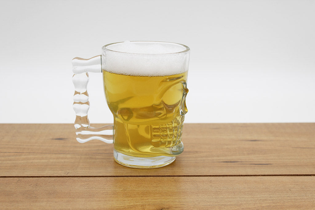 Verre bière skull