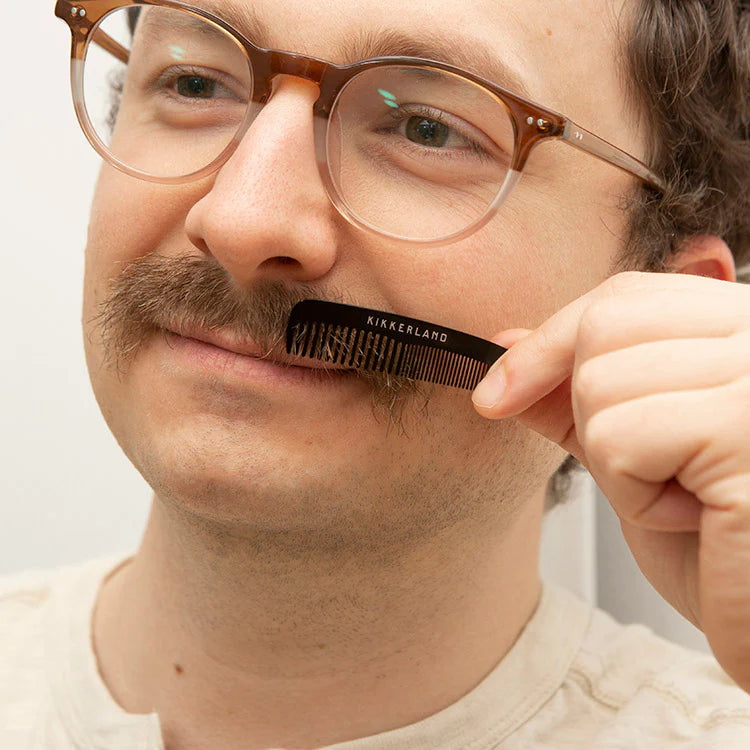 Mini peigne moustache