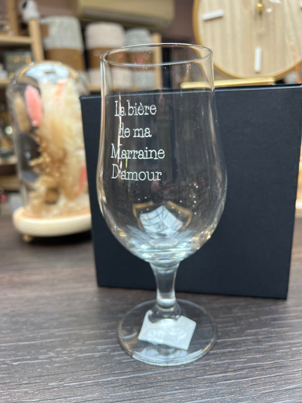 Verre de bière marraine