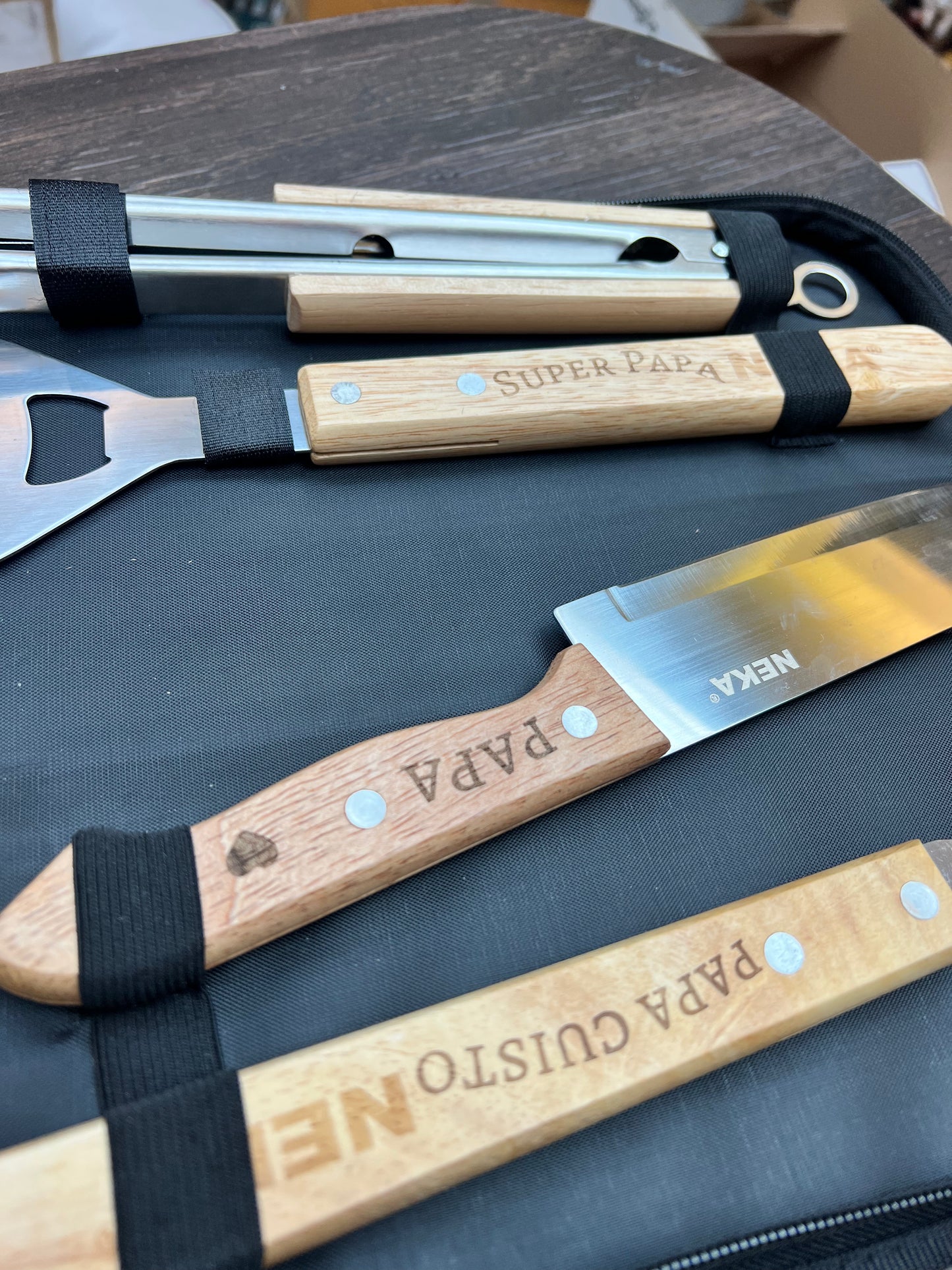 Coffret ustensile barbecue papa