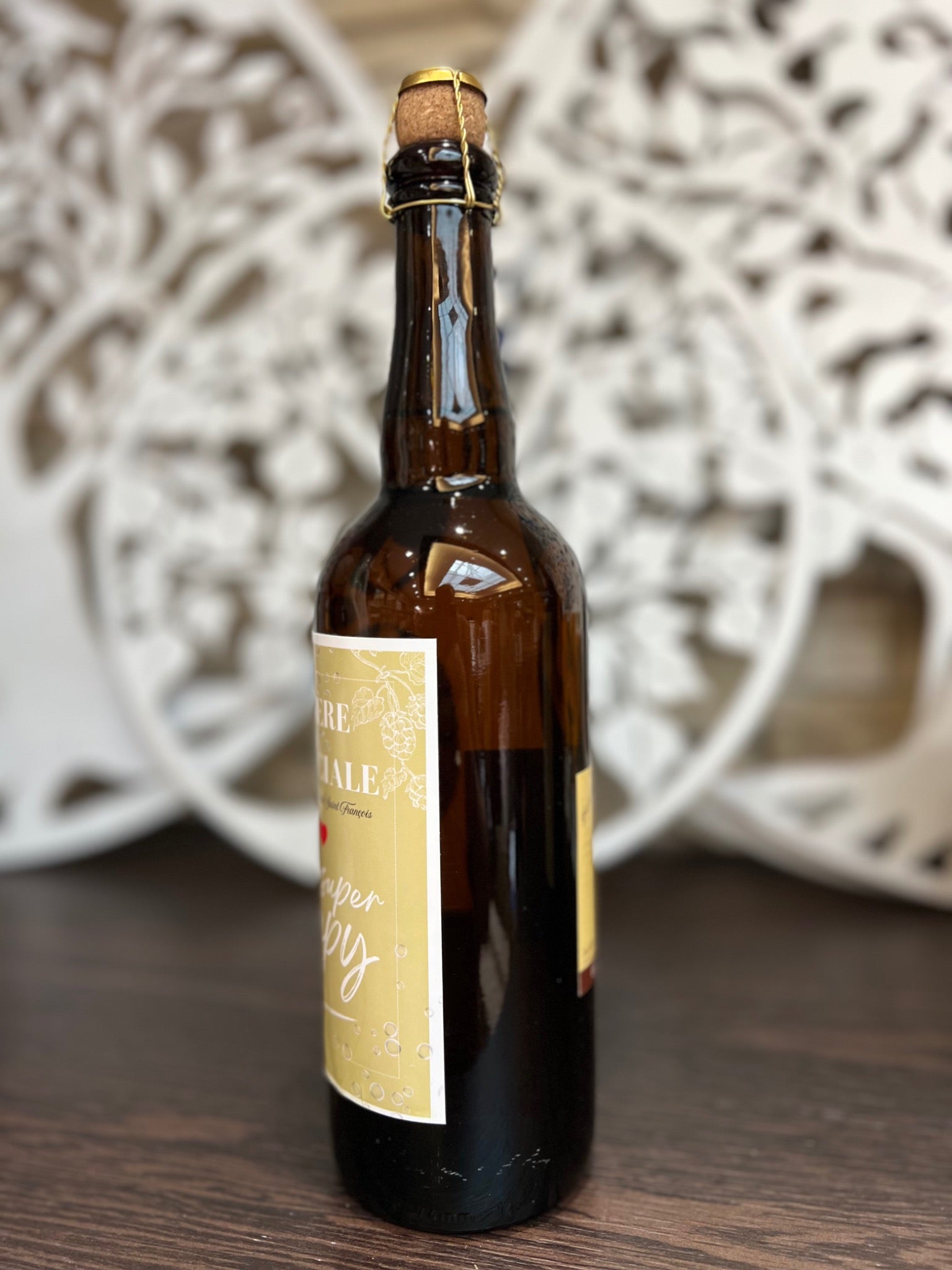 Bouteille de bière Super Papy 75 cl vue de côté